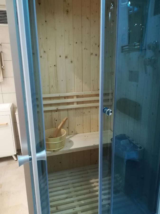 Appartement Avec Jacuzzi Hammam Sauna Privatise Au Rez De Chaussee Ds Maison A Voglans A 2 Kilometres Du Lac Du Bourget En Savoie Entre Chambery Et Aix Les Bains Cure Thermale ภายนอก รูปภาพ